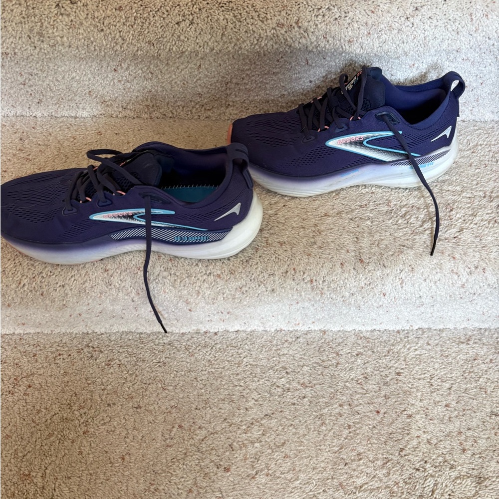 Brooks Women's Glycerin GTS 22 Size 10